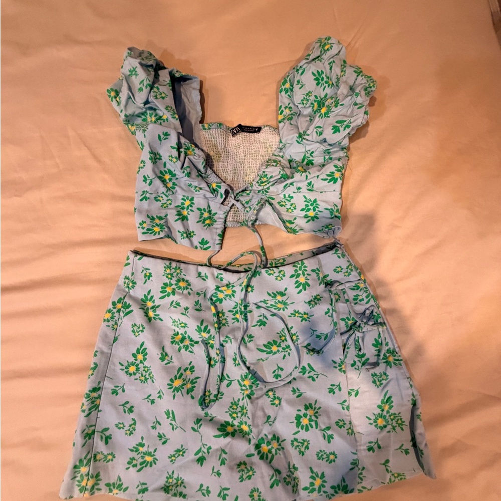 Zara floral set